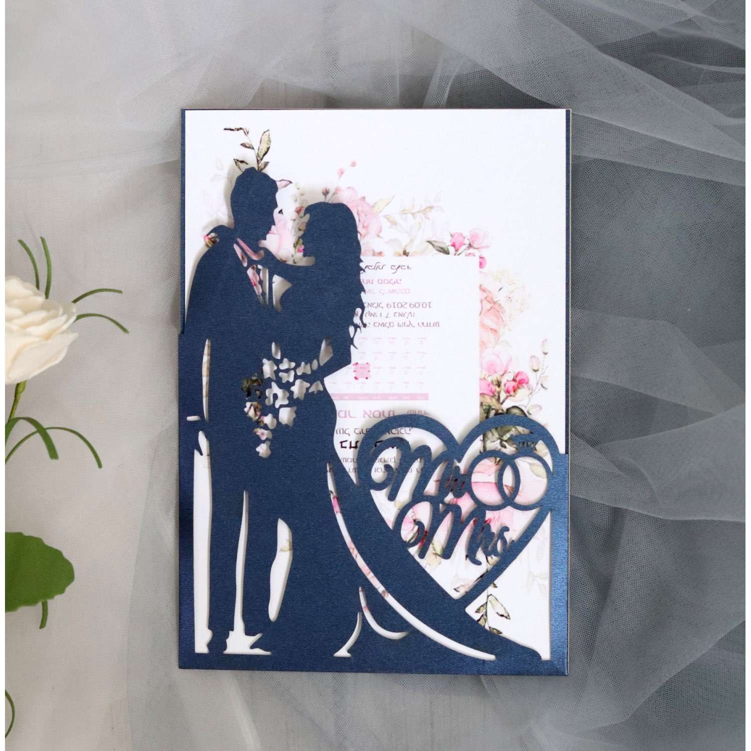 Valentine's Day Greeting Card Marriage Invitation Card Laser Cut Paper